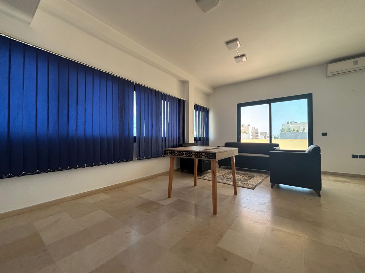 Bureau h3 de 120 m au lac 1