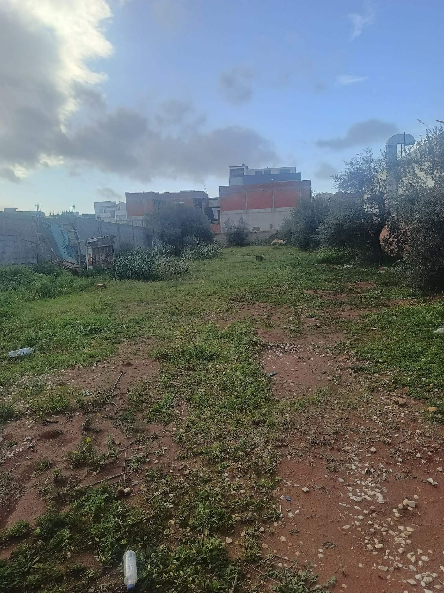 Terrain mnihla