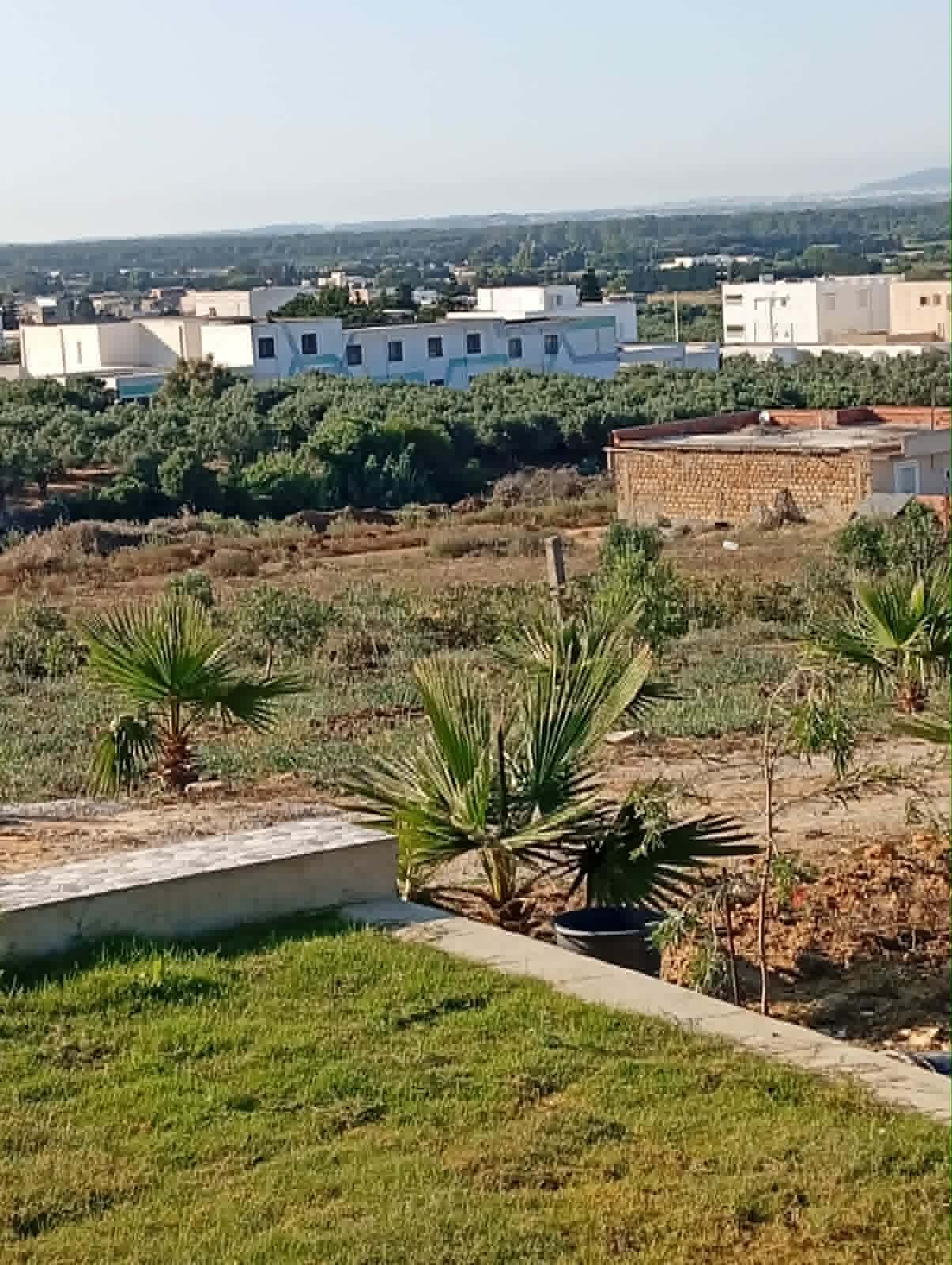 Maison de 4000m2