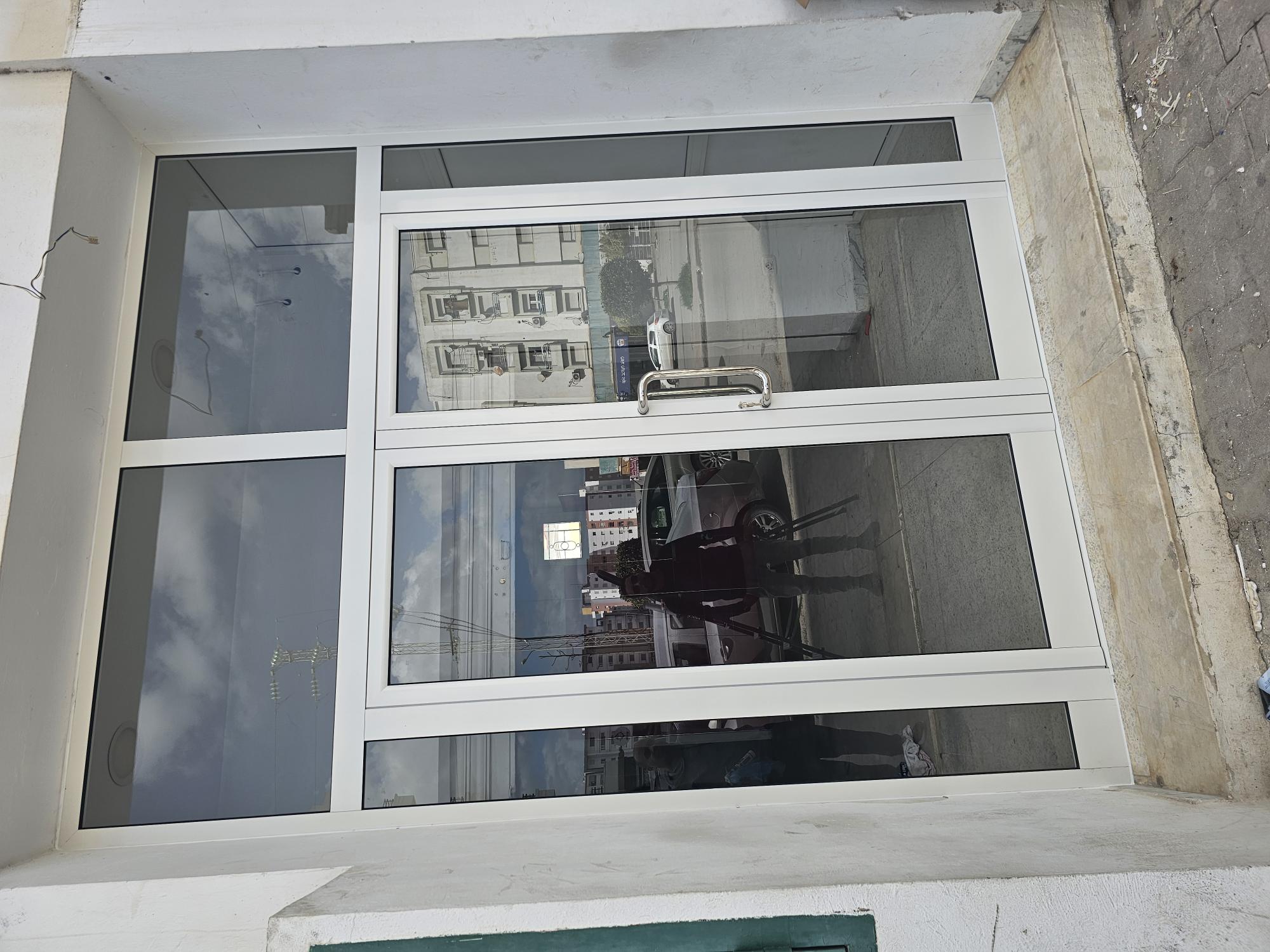 Local commercial mourouj 5 murs