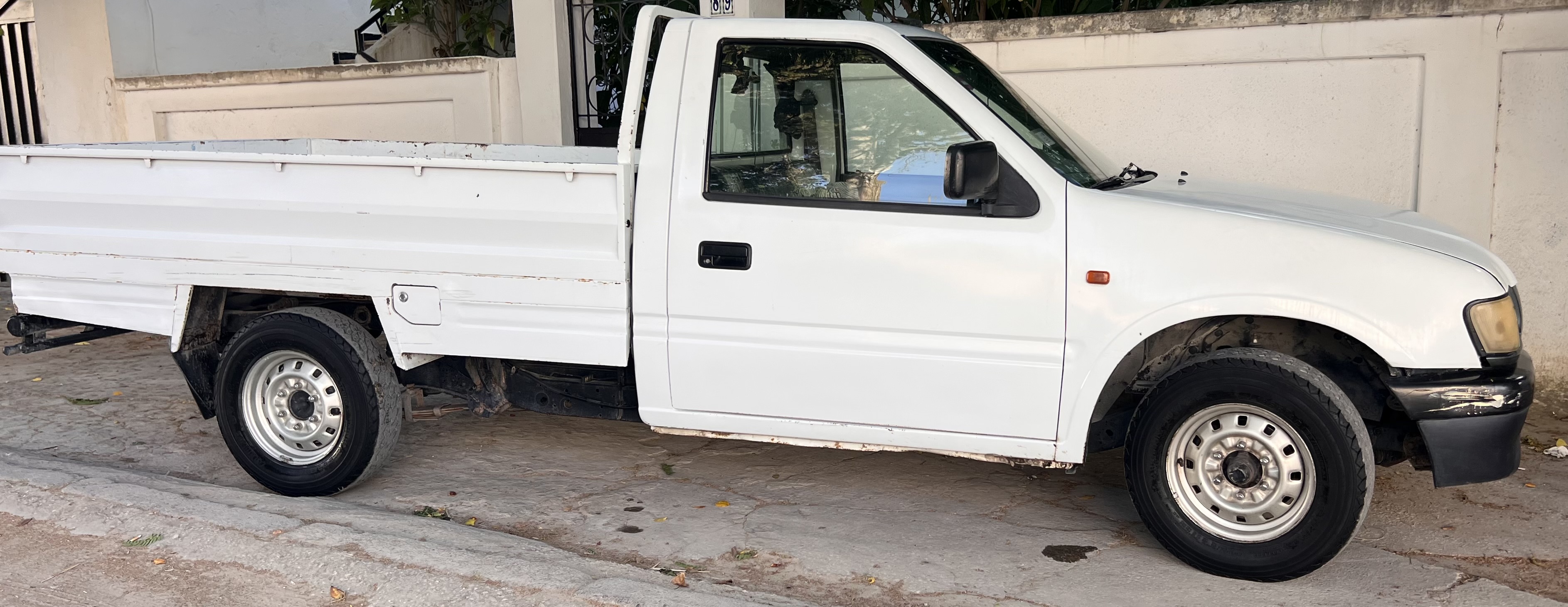 Isuzu série 94 1ère main 10 cv très bon état