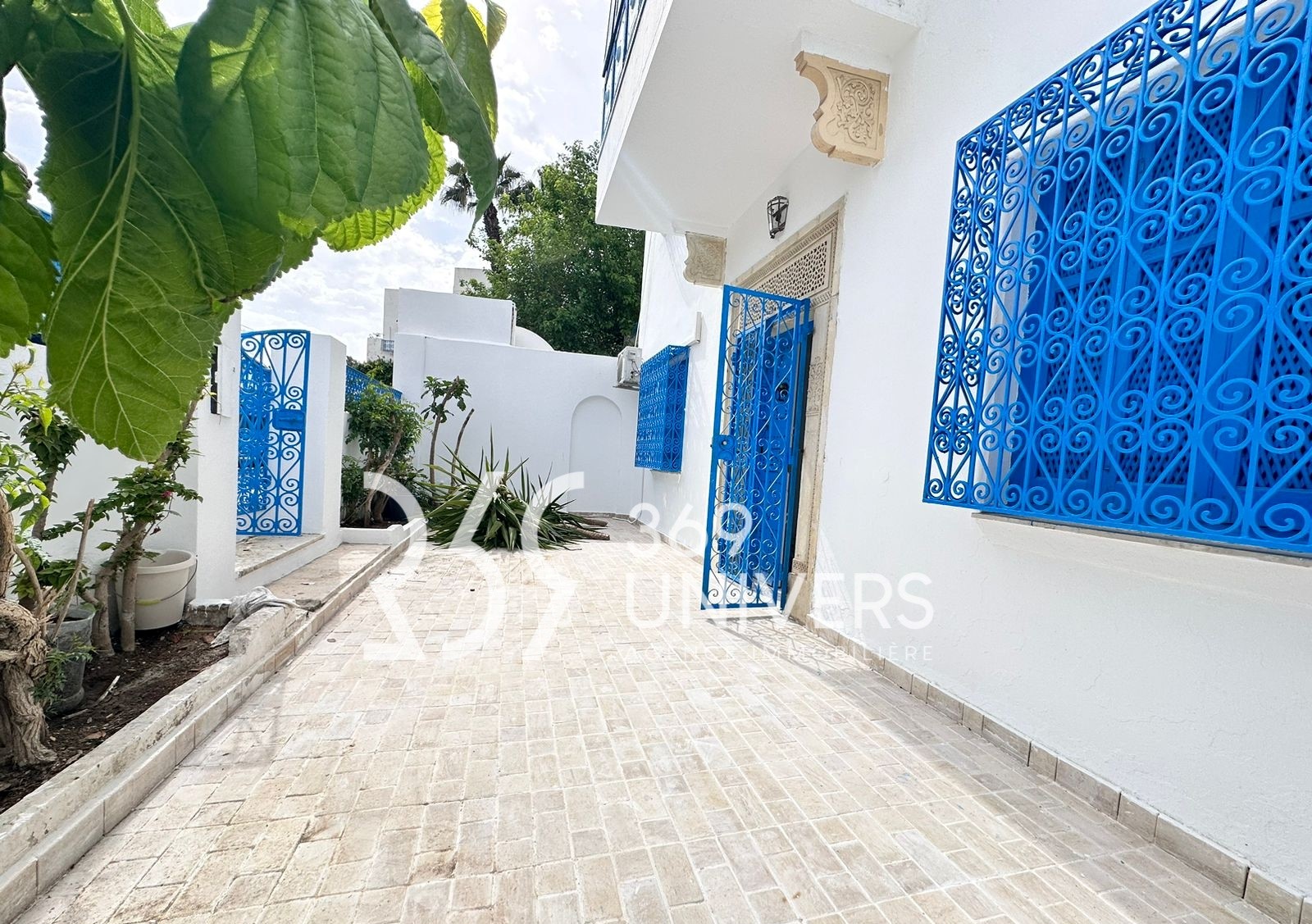 Appartement avec terrasse à sidi bousaid ra076