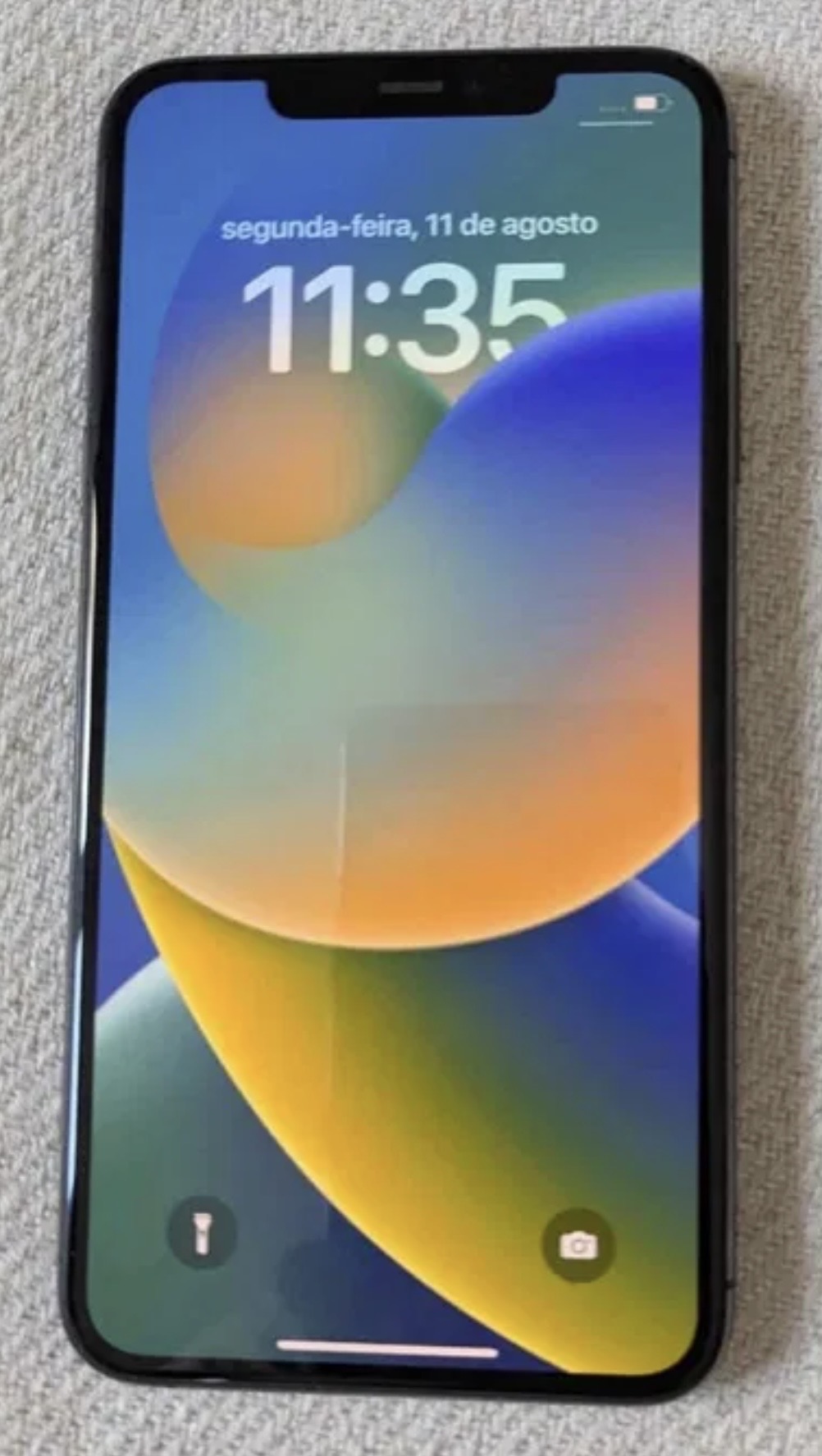Iphone 11 pro max gold