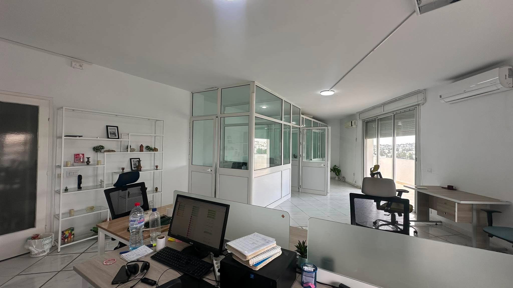 Bureau s3 el menzah 1