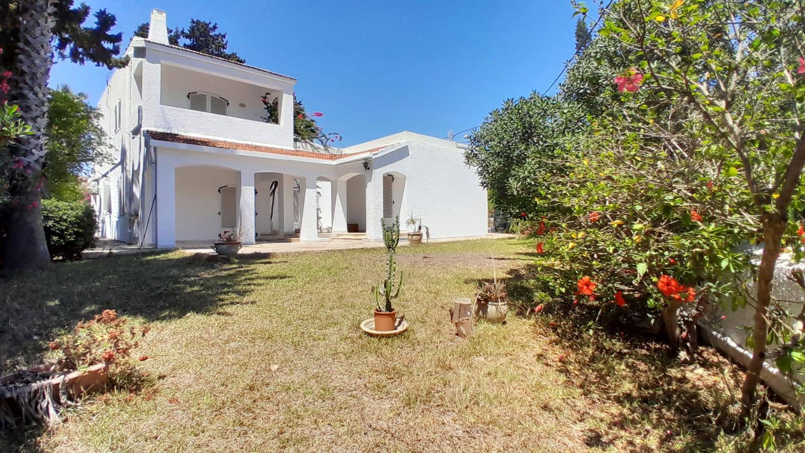 Une belle villa à gammarth supérieur
