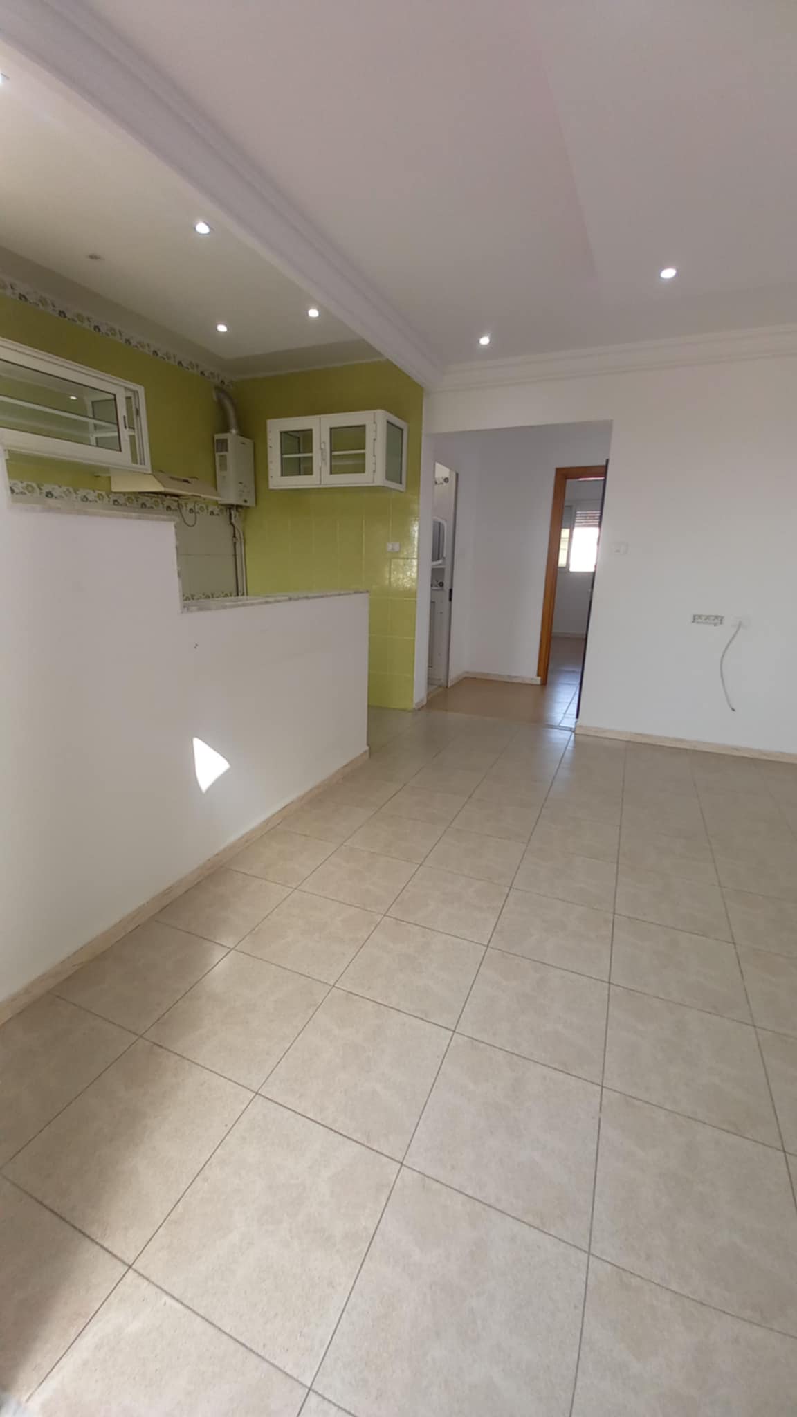 Appartement à rue el ghofrane