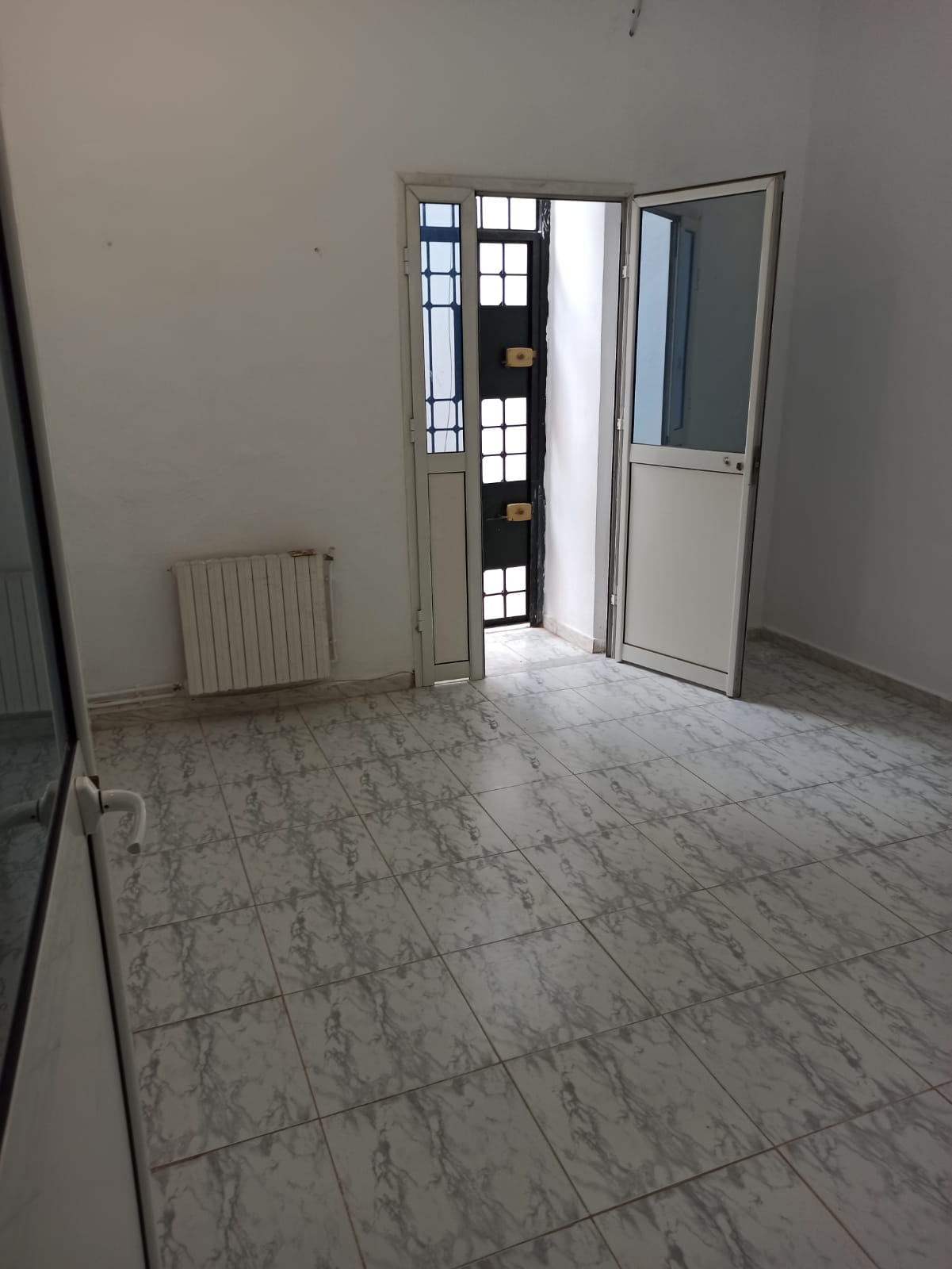 Appartement à usage bureautique ou cabinet 010926