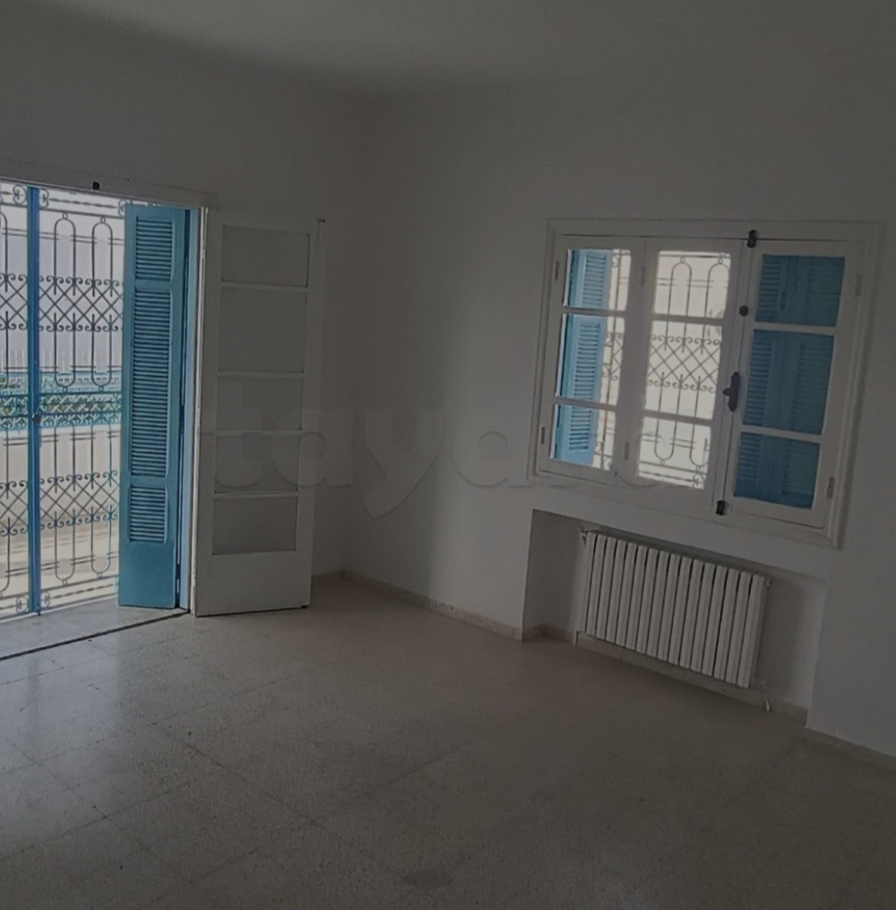 Rez de chaussée de villa s plus 3 à menzah 7