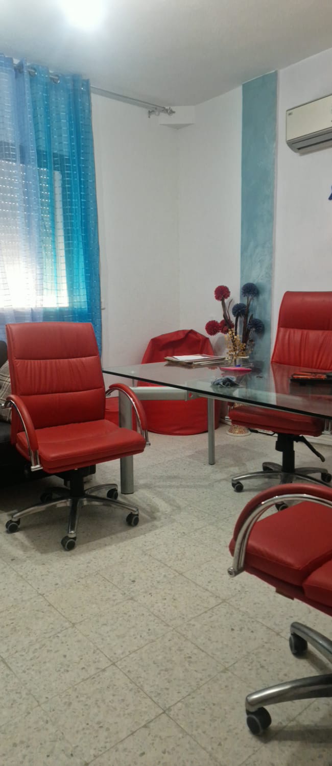Bureau à usage professionnel