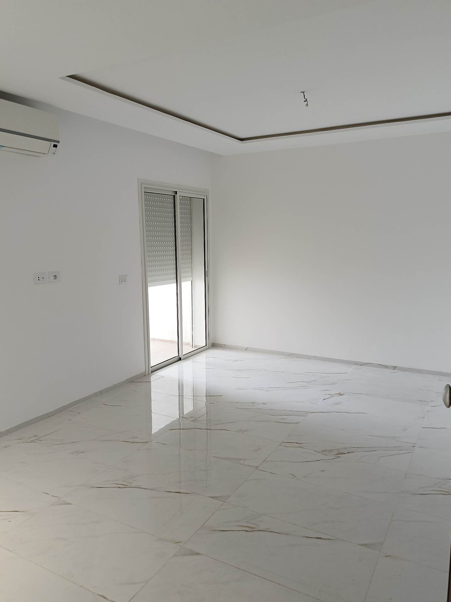 Nouvelle soukra joli appt s1 haut stg