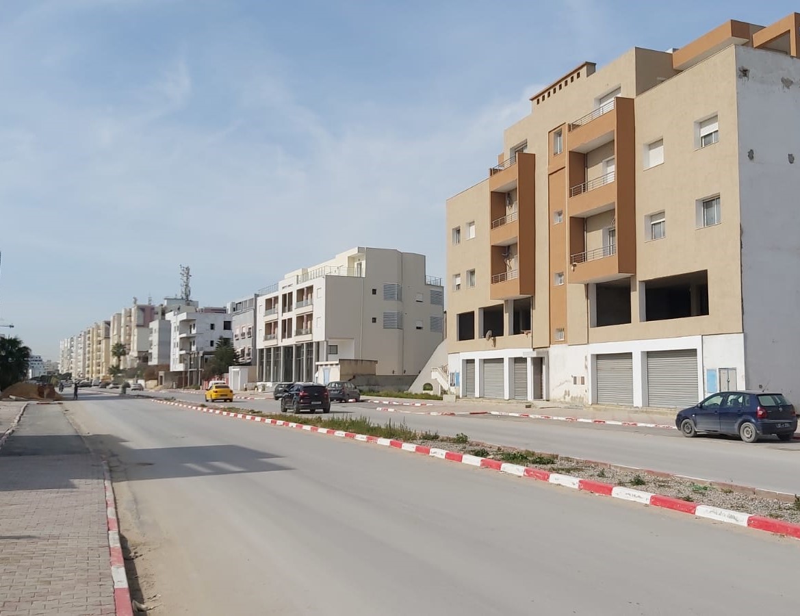 A l o u e r cabinets medecin à ain zaghouan nord