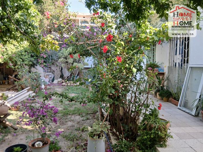 Etage de villa s3 meublé amal à la marsa