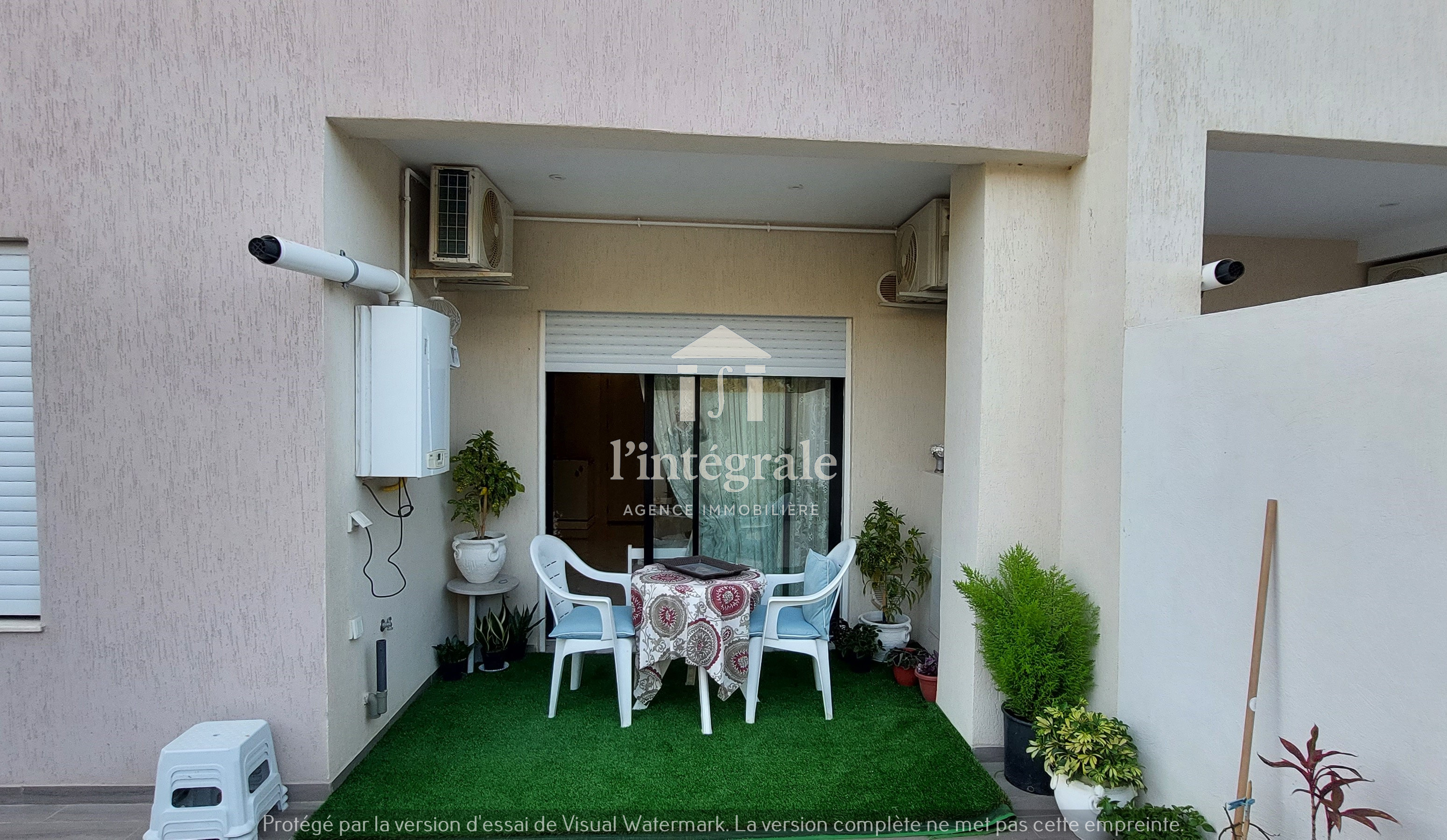 S1 meublé très haut standing avec terrasse
