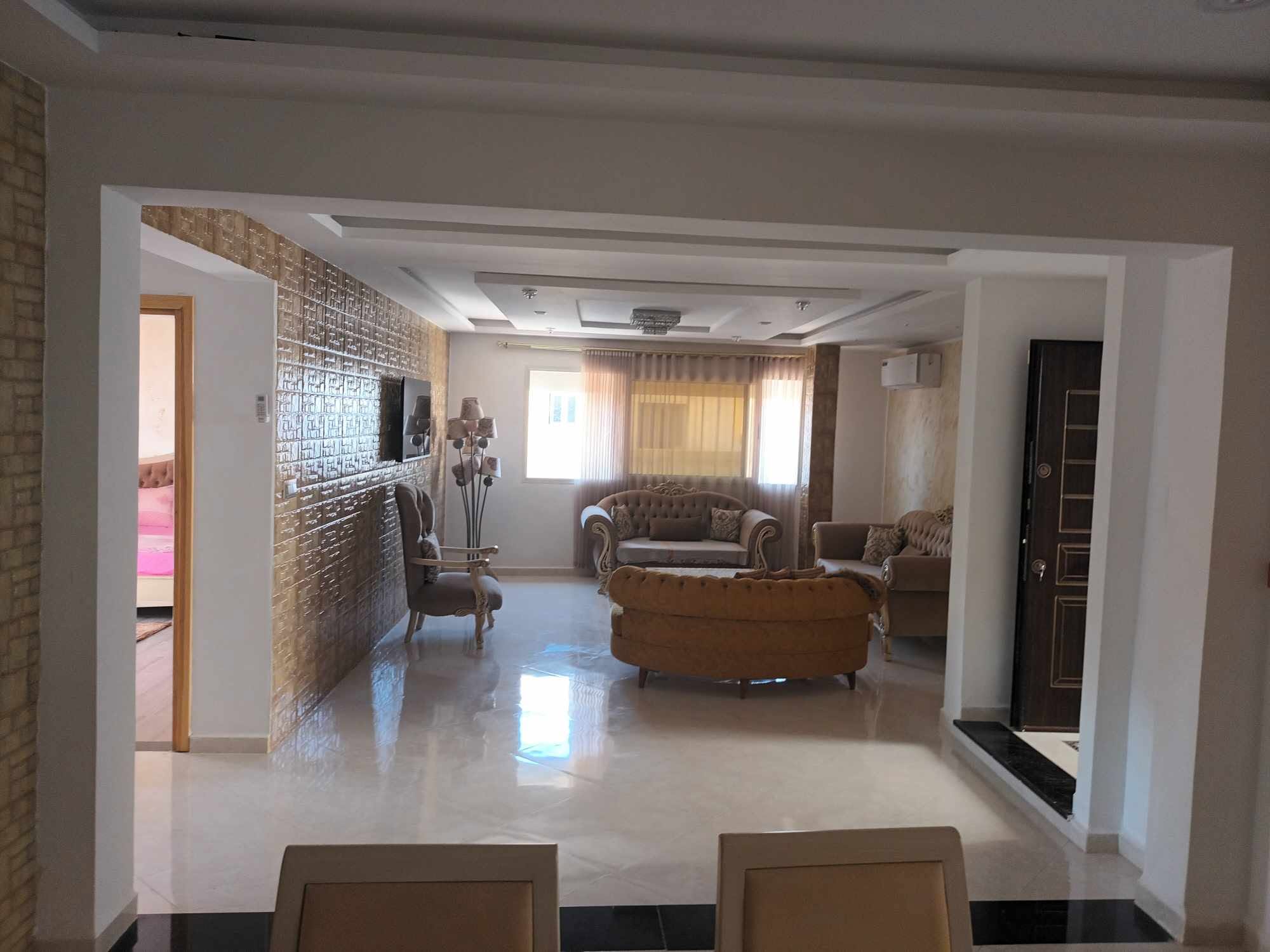 Un bel étage de villa meublé au corniche bizerte