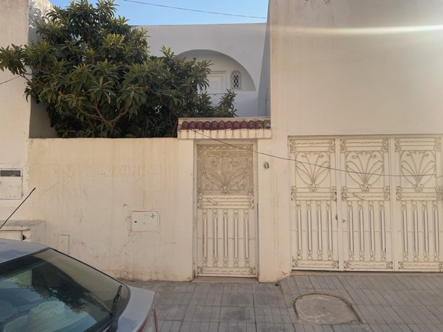 Salon et 2 chambres a ibn sina 1 pres carrefour