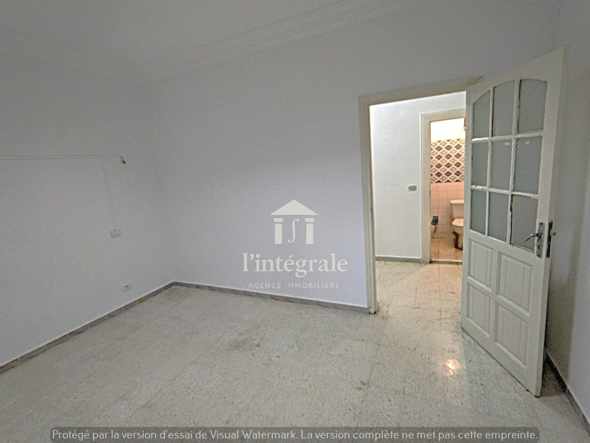 S1 rdc villa