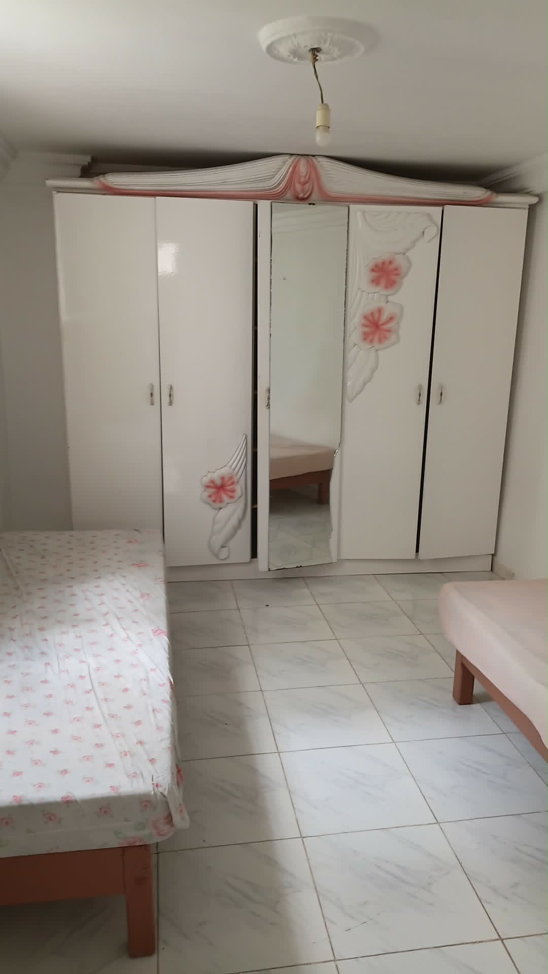 Studio meublé tout près de slimane kehia