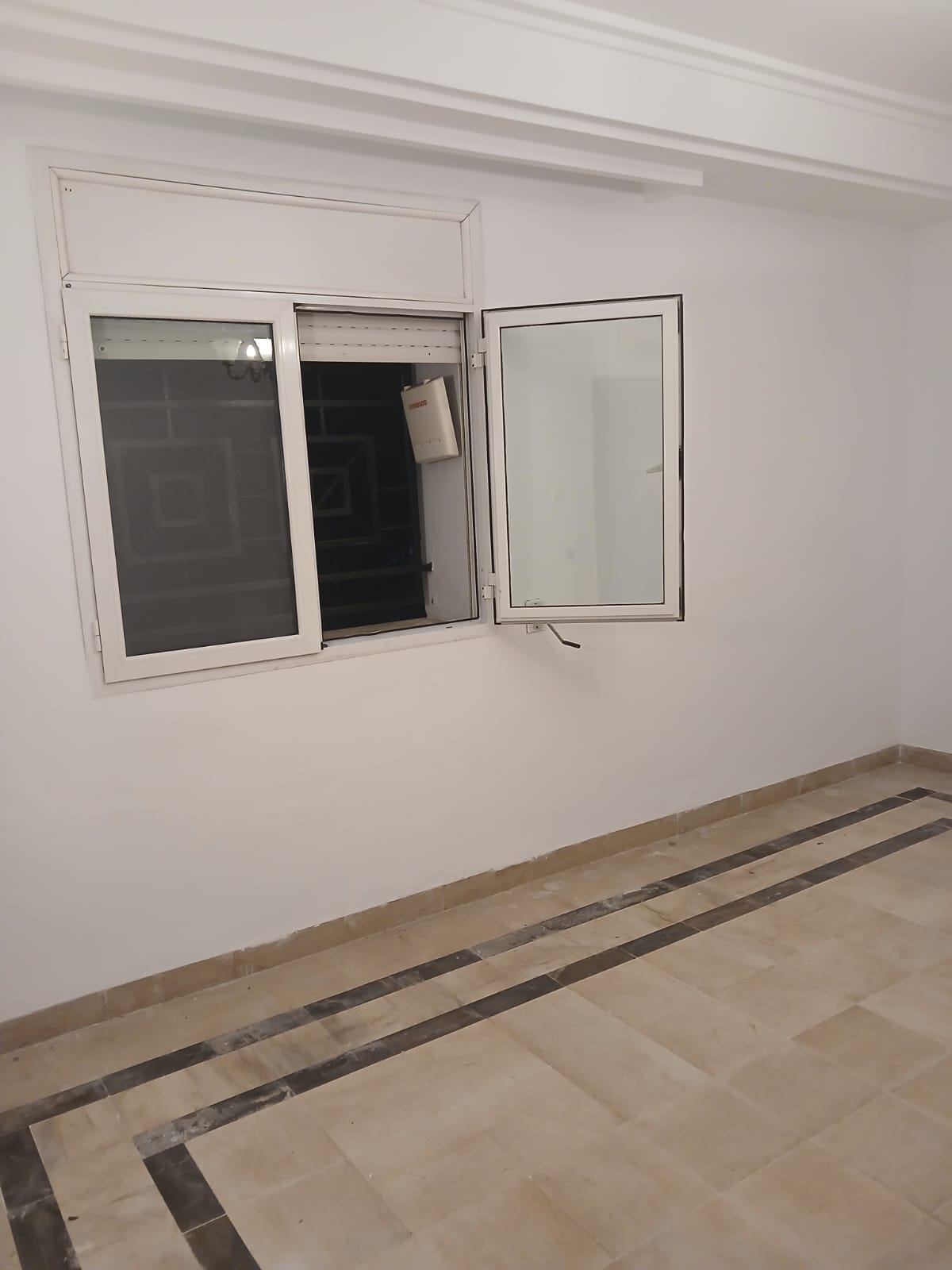 Bel appartementtitré ennasr 2