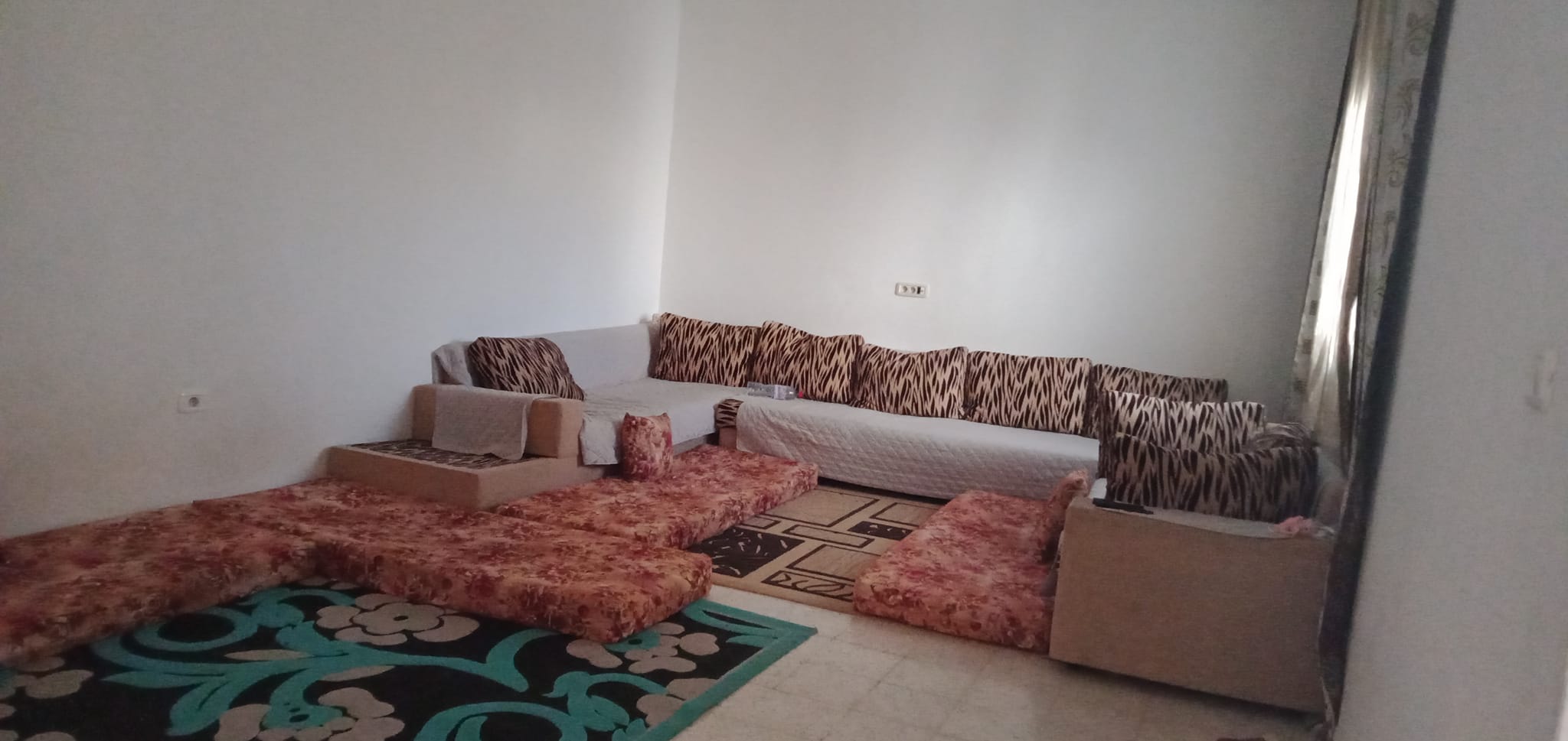 Pas loin de hammamet sud maison avec étage