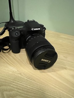 Canon eos 90d avec accessoires d'origine