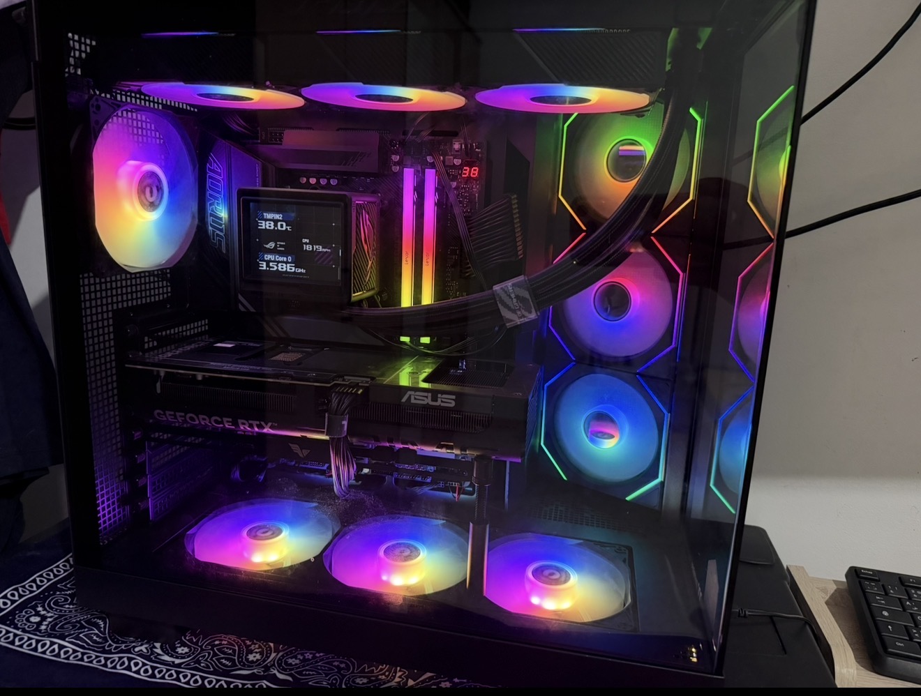 Pc gamer rayzen 9950x 3d 32gb ddr5 6000mhz