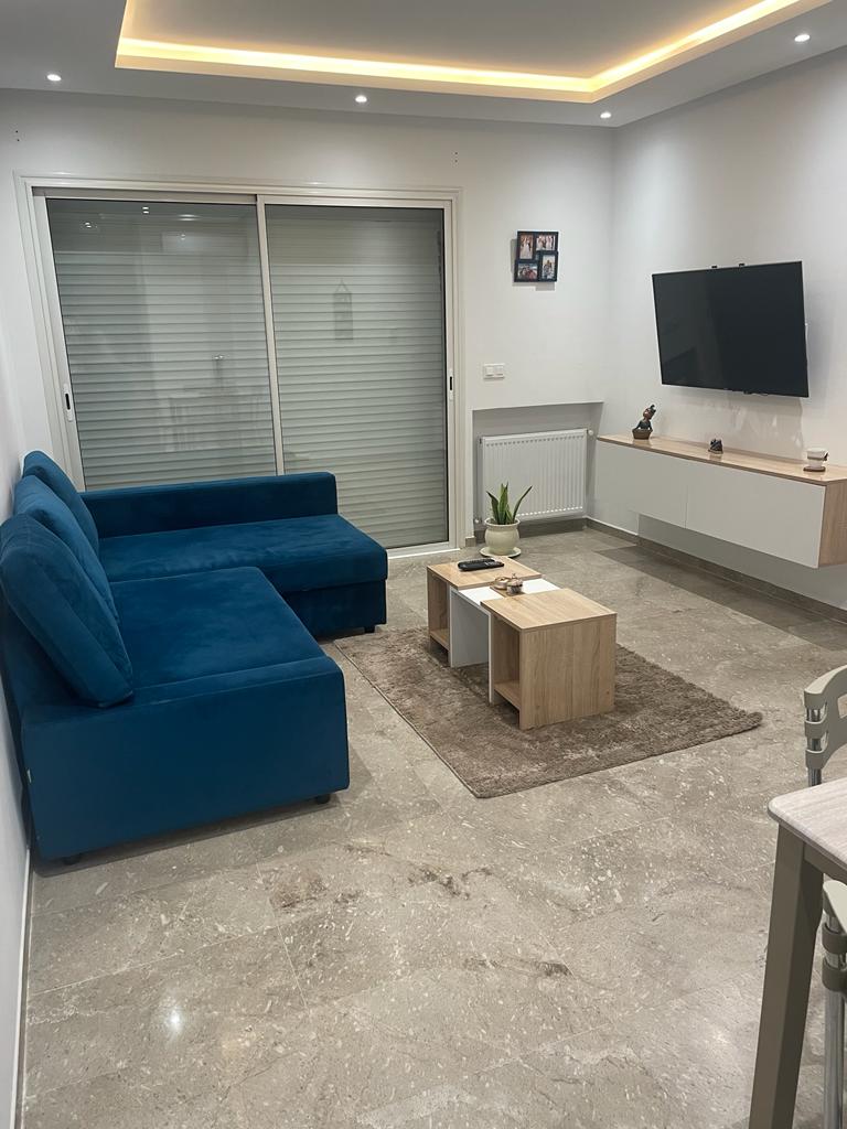 Apprt s1richement meublé à la soukra