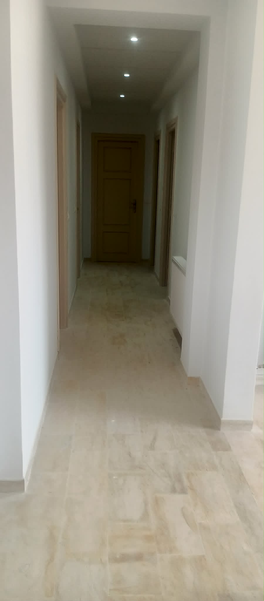 Apprt bureautique à ain zaghouan nord