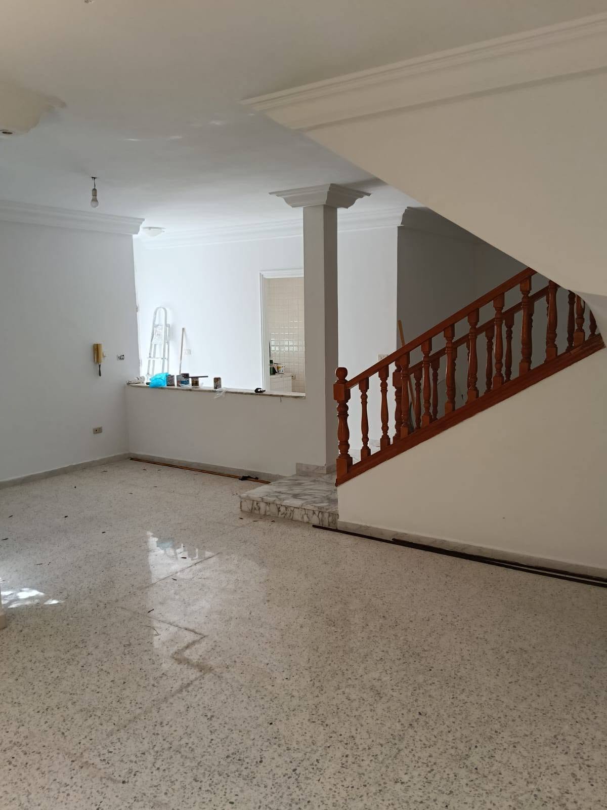 Duplex à proximité du lycée français la marsa