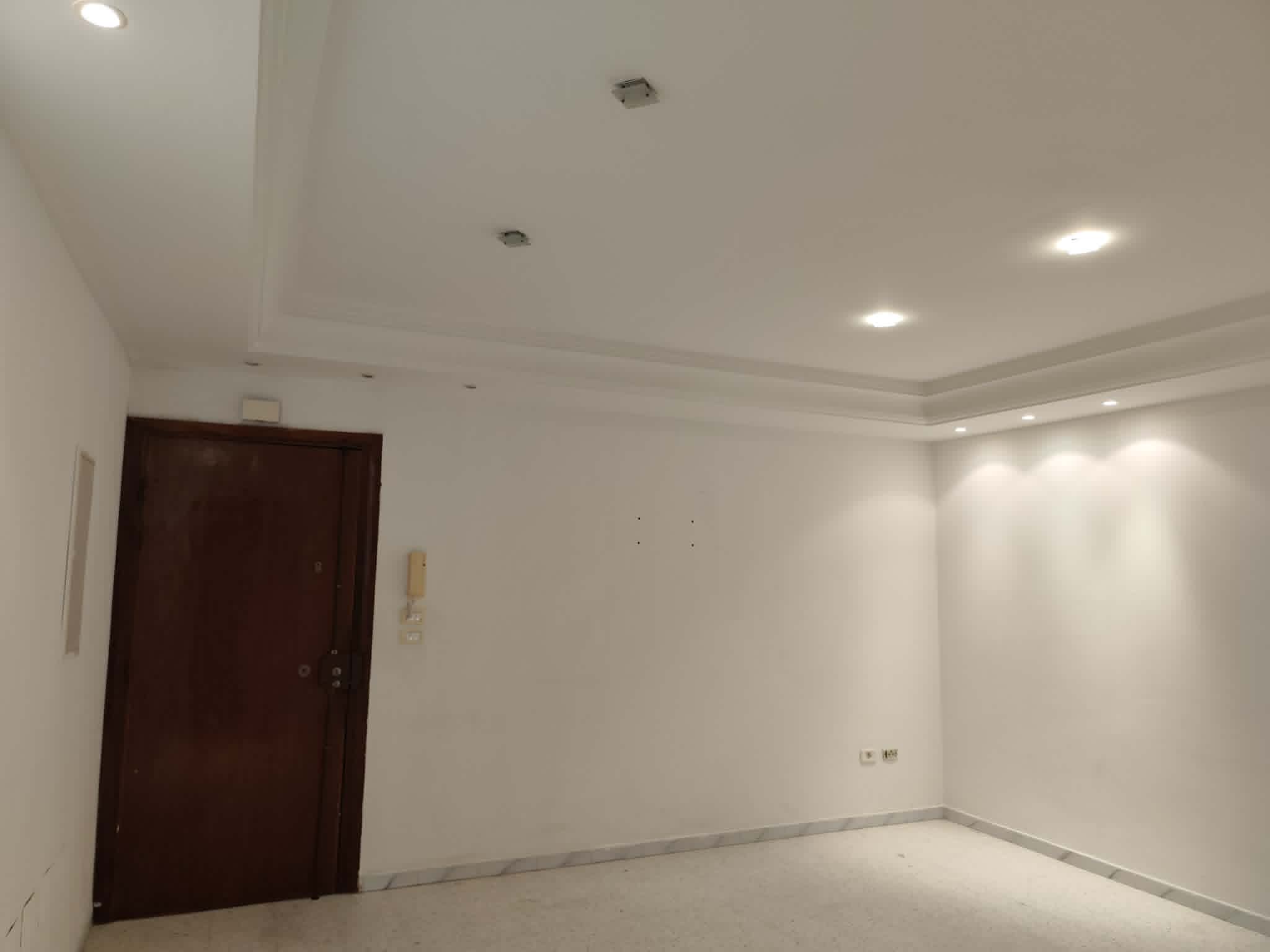 Appartement s 2 avec belle terrasse