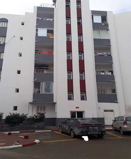 Appartement à cité ettahrir supérieur