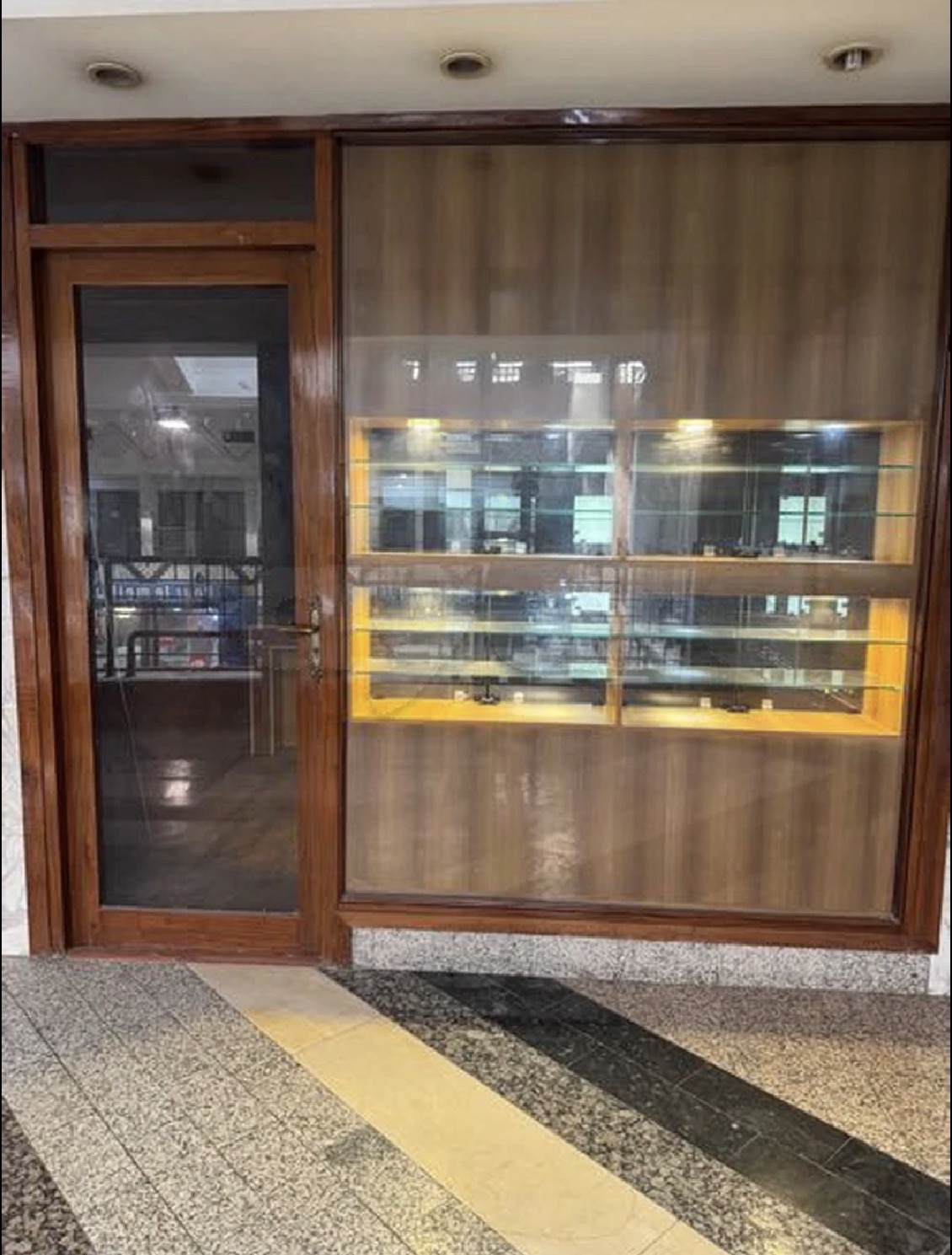 Joli magasin