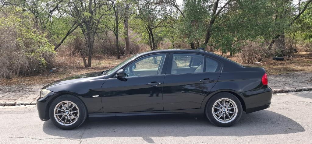 Bmw 316i e90