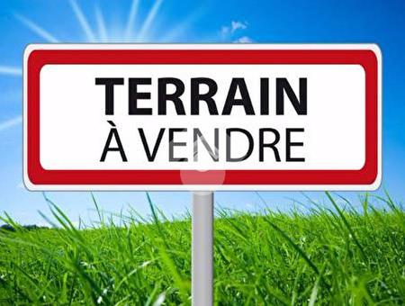Terrain 430 m2 cité ennasr