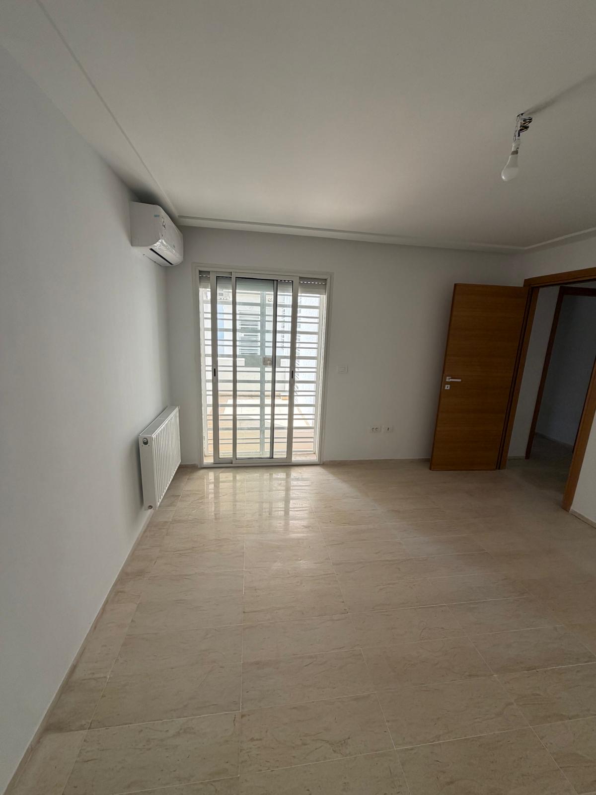 Appartement s1 75 m2 à la petite ariana