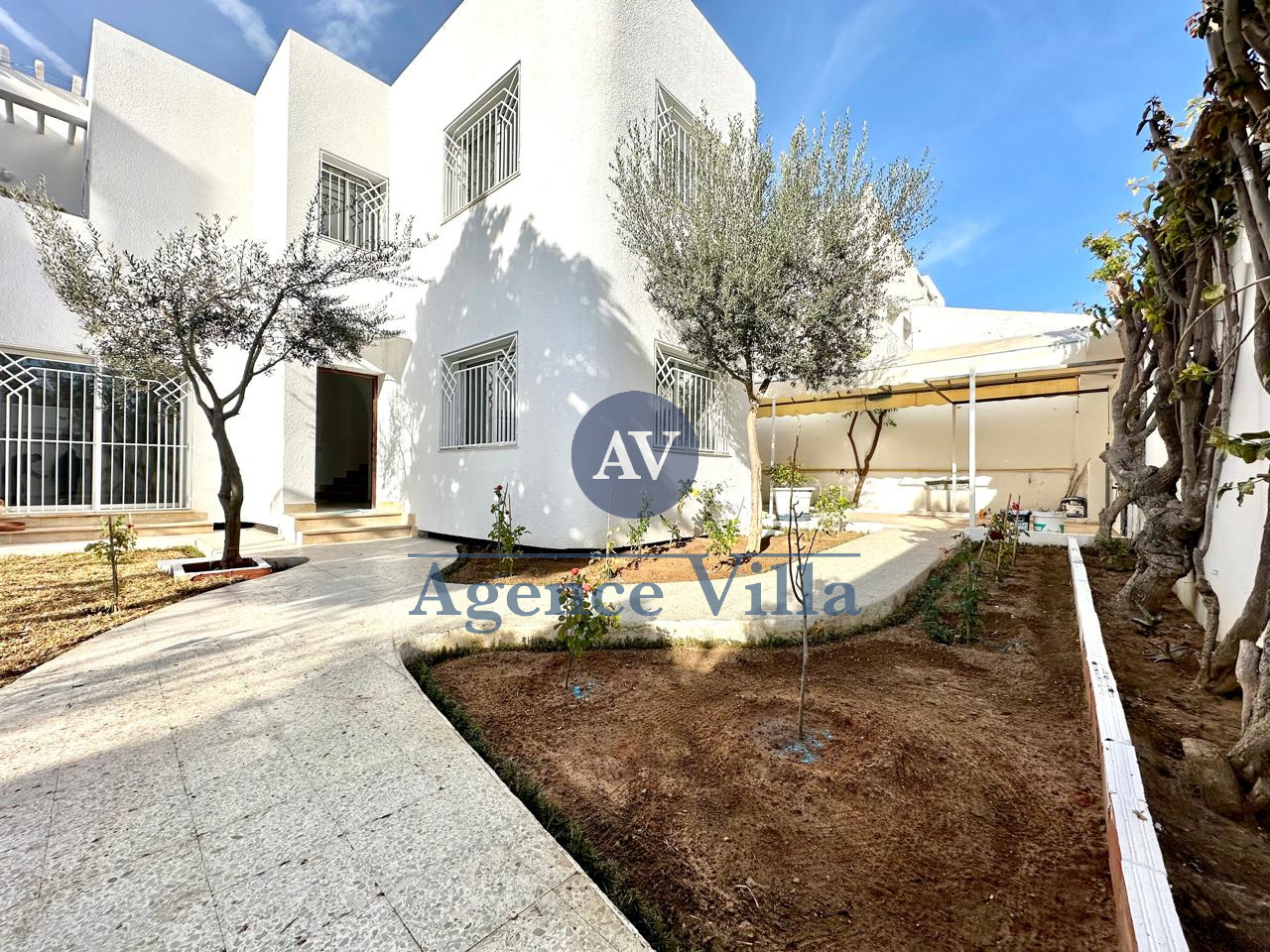 Villa s4 à la marsa cité enassim