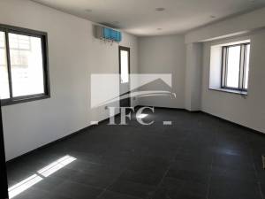 Bureau en 6 espaces 211m ariana ref1765a