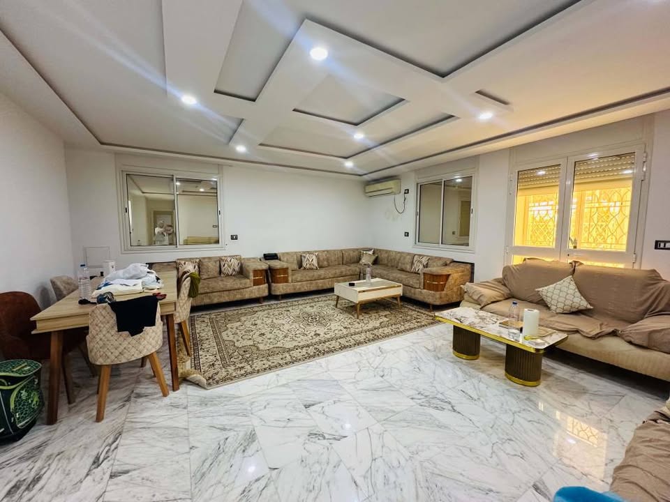 Spacieux villa s6 à menzah 9 à