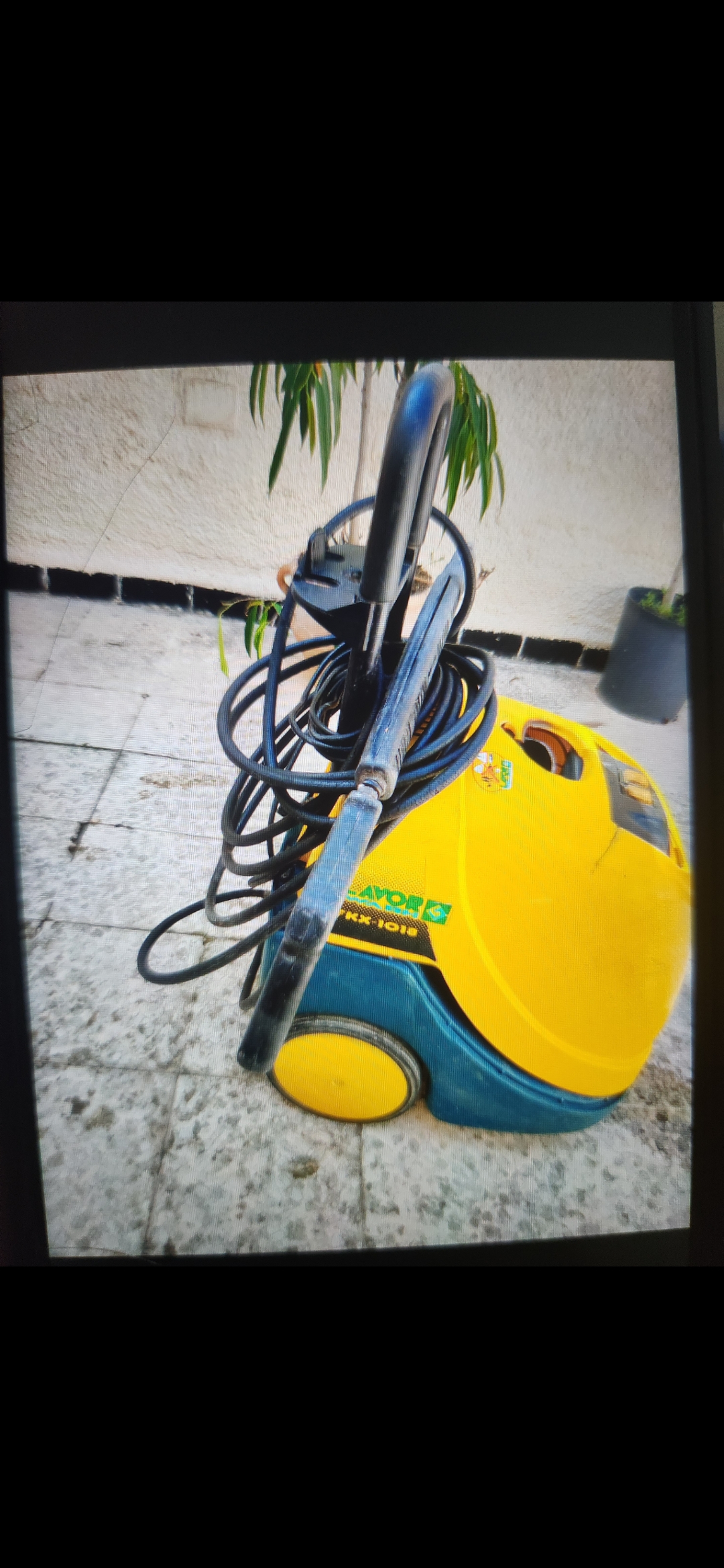 Machine à laver pour auto