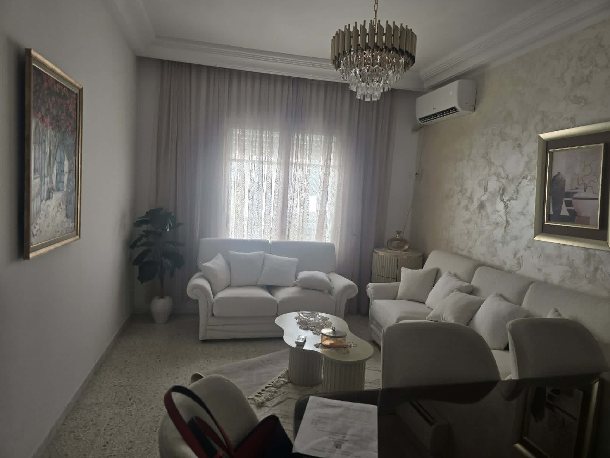 Un bel appartement à ras tabia bardo 2