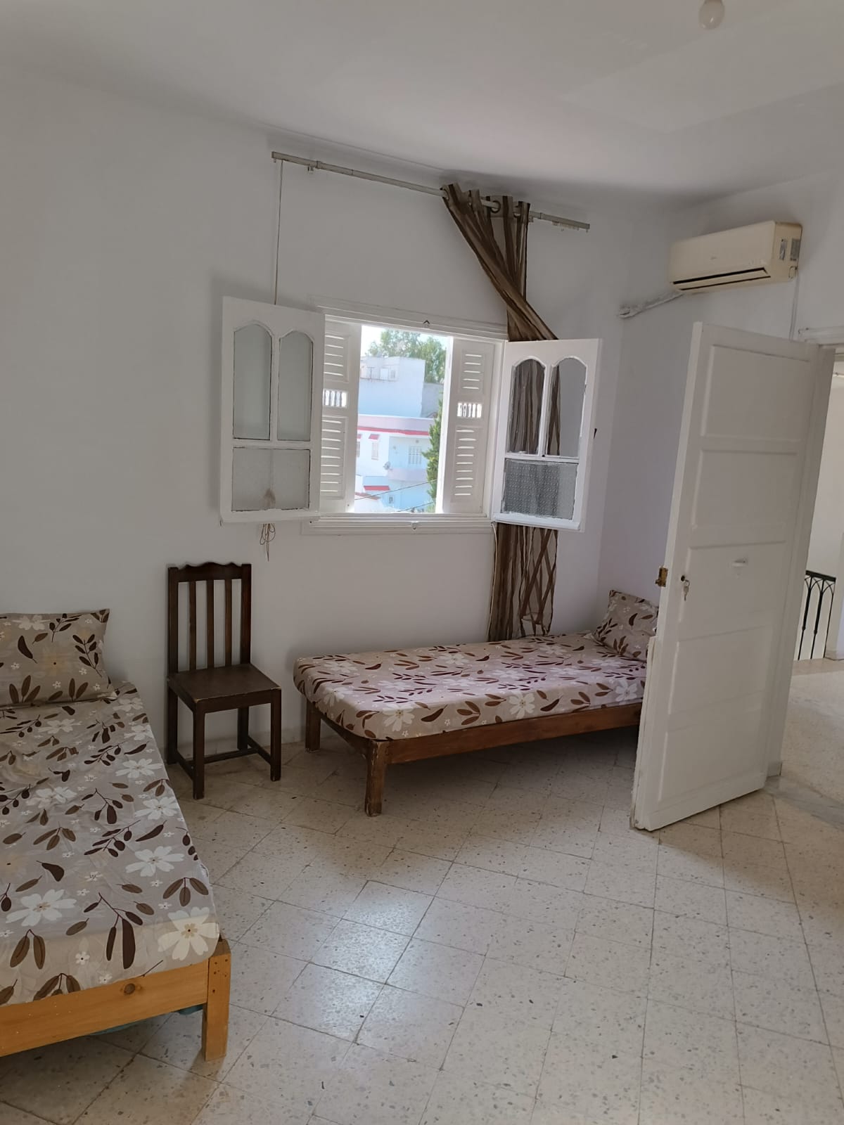 Appartement entree independante meublee