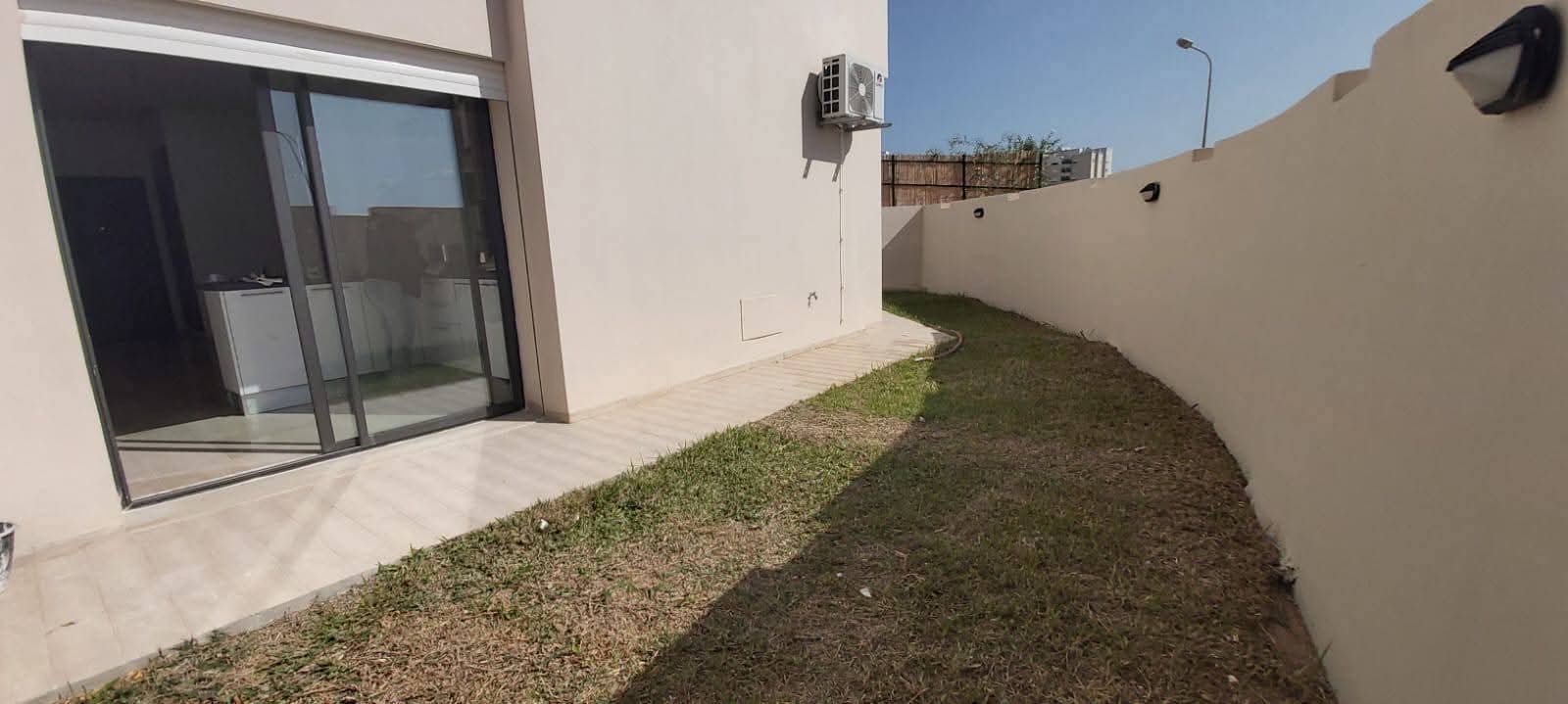 Un appart s 2 avec jardin cité nasr2