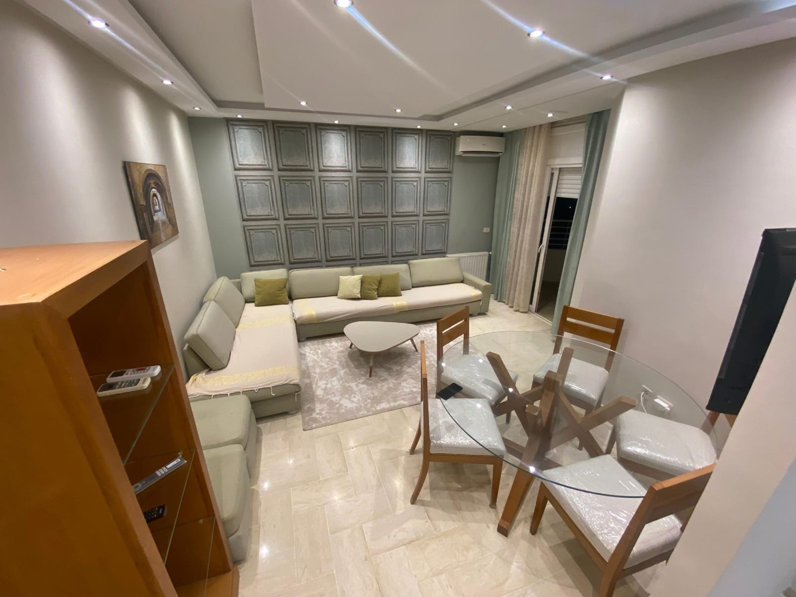 Appartement s2 de standing meuble a cite essalema