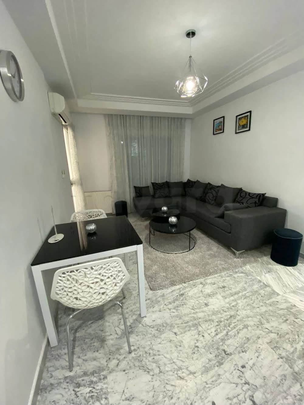 S1 jardin del menzah1 1400