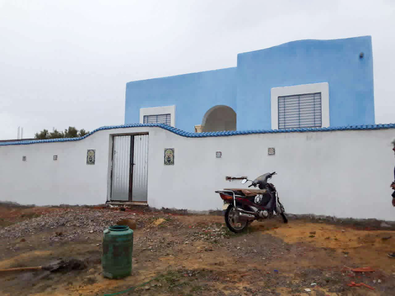 Av villa de 350m à hammamet sud
