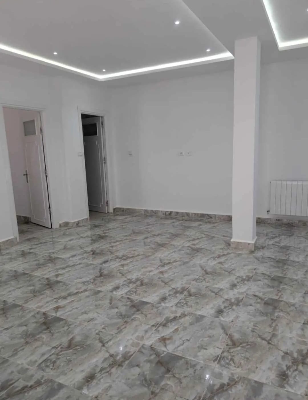 Un étage de villa s2 au rdc