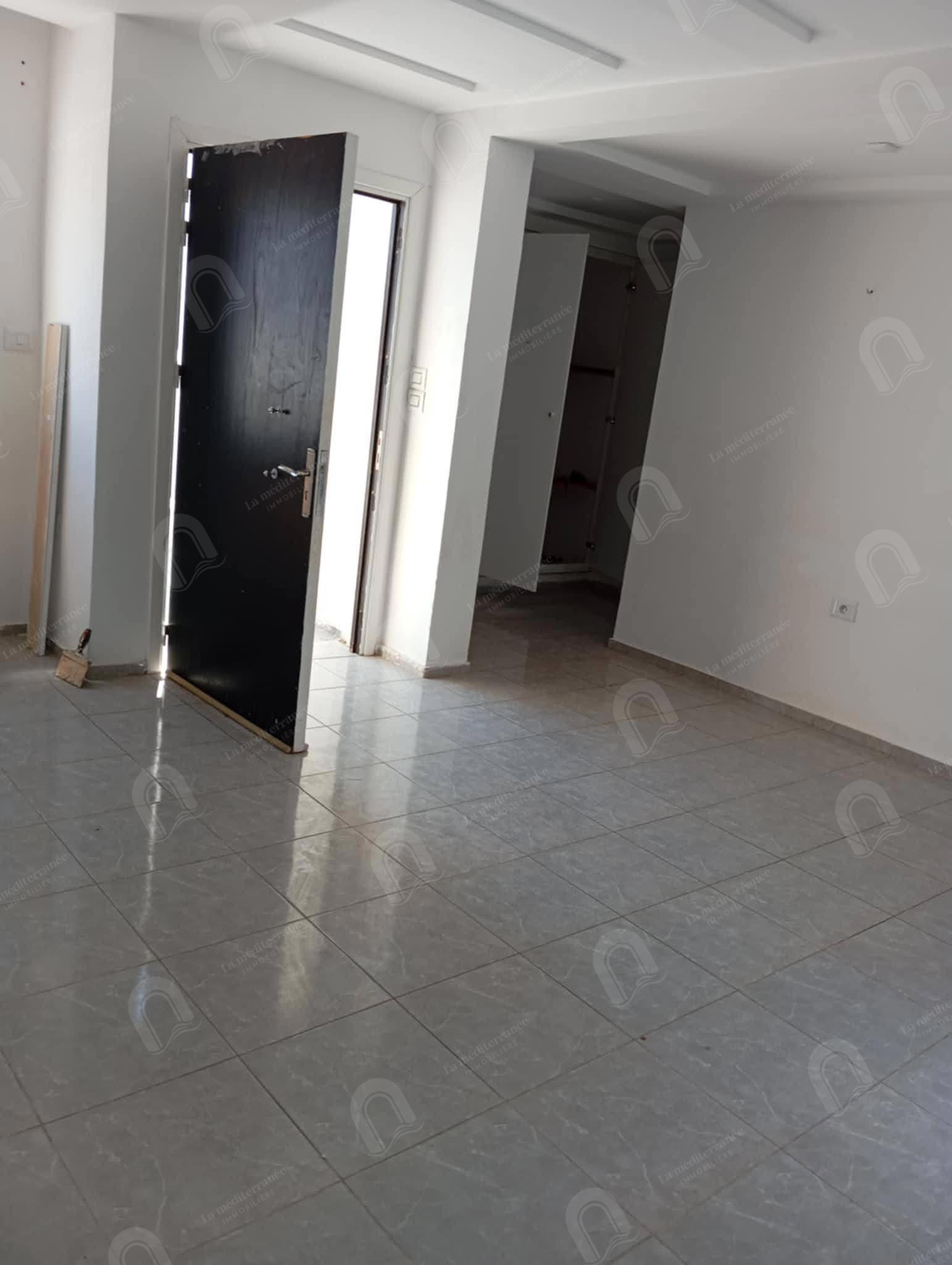 Un étage de villa s1 a cité el waha