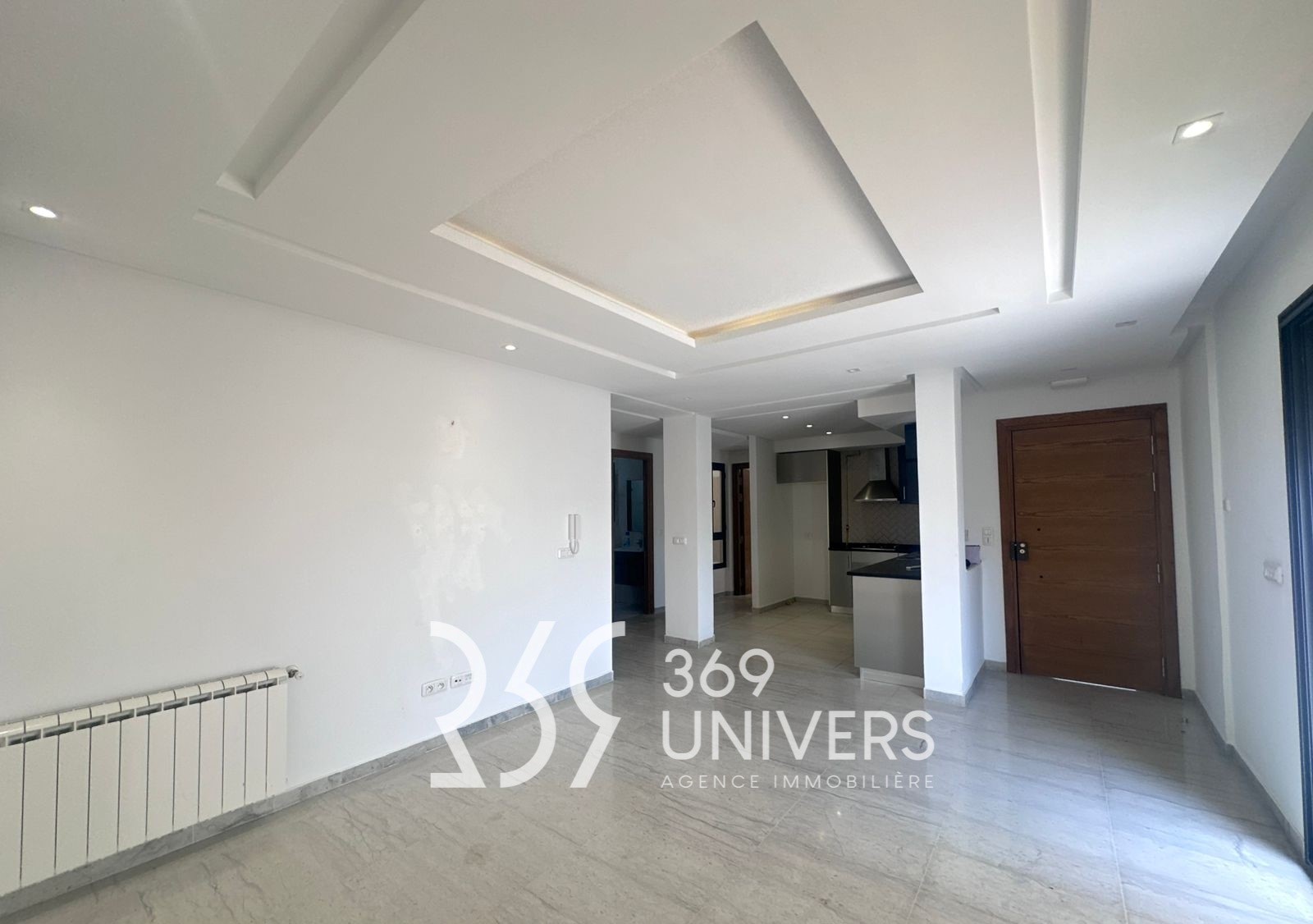 Appartement avec terrasse au jdc ref ra154