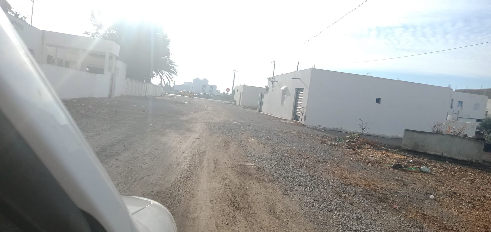 Pas loin de yessmin hammamet terrain