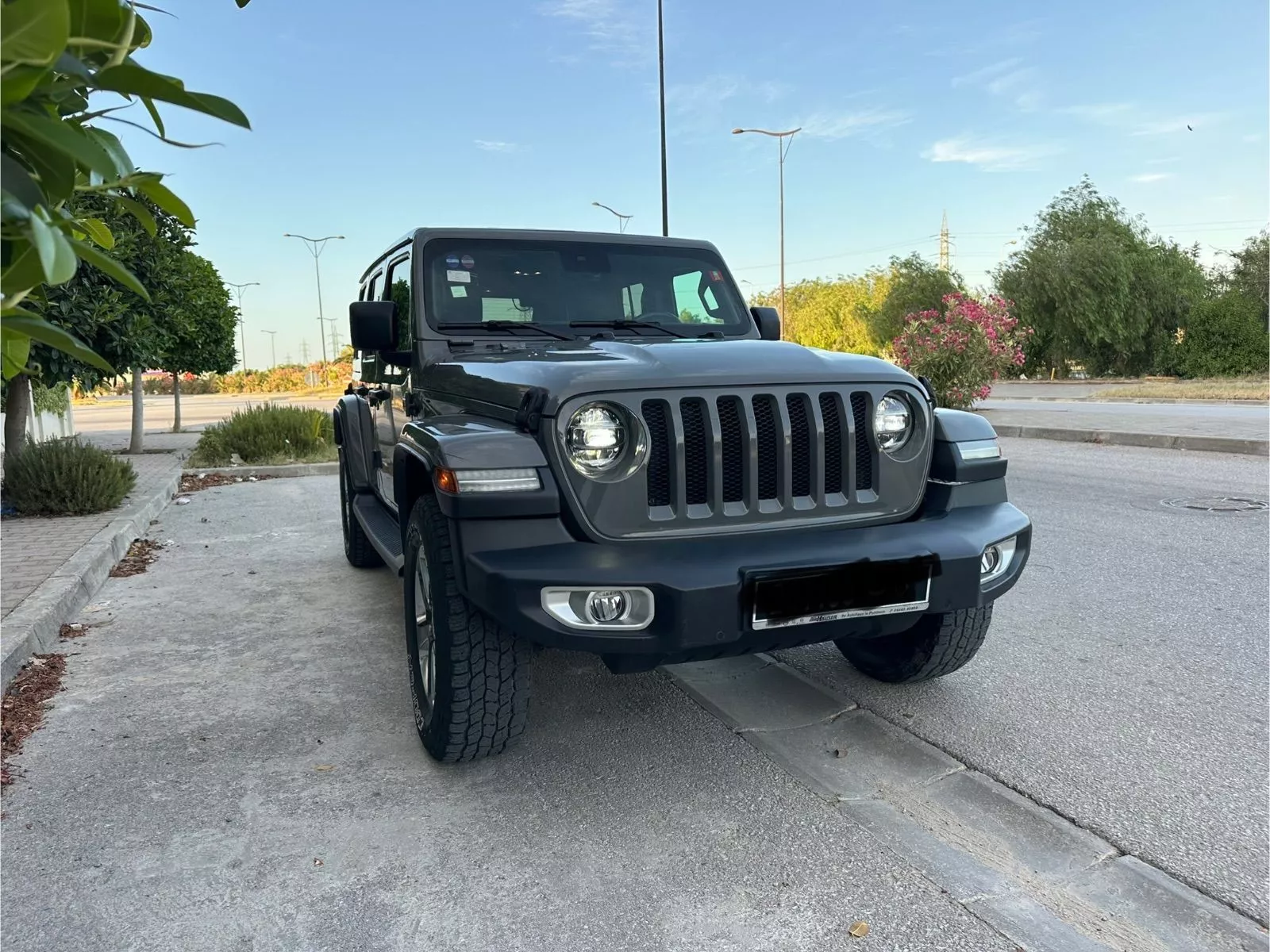 Jeep wrangler sahara jl
