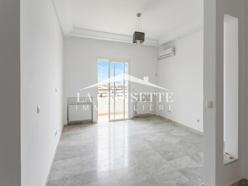 Appartement s3 à ain zaghouan nord mal2363